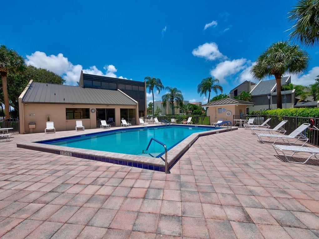 Jupiter Vacation Rental - Beautiful 2 Bedroom